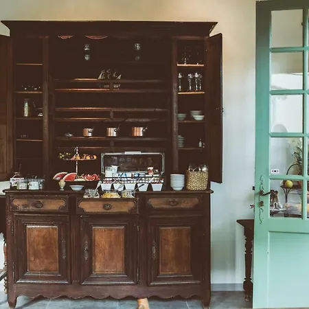 Le Ponteil فندق أنتيب